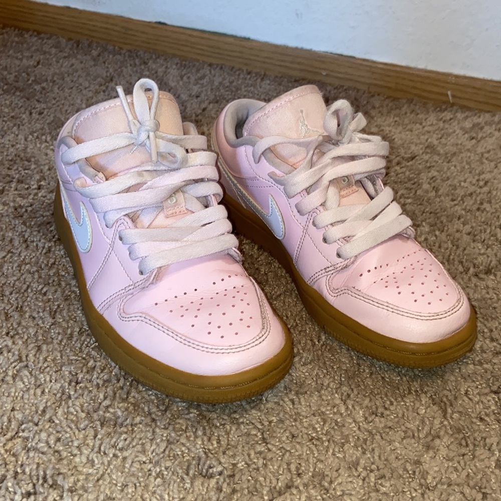 Womens Air Jordan 1 Low ‘Arctic Pink Gum